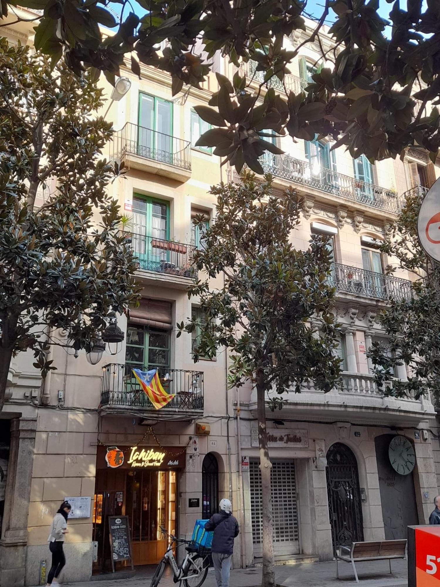 La Casa De Laura Nisia B&B 巴塞罗那 外观 照片