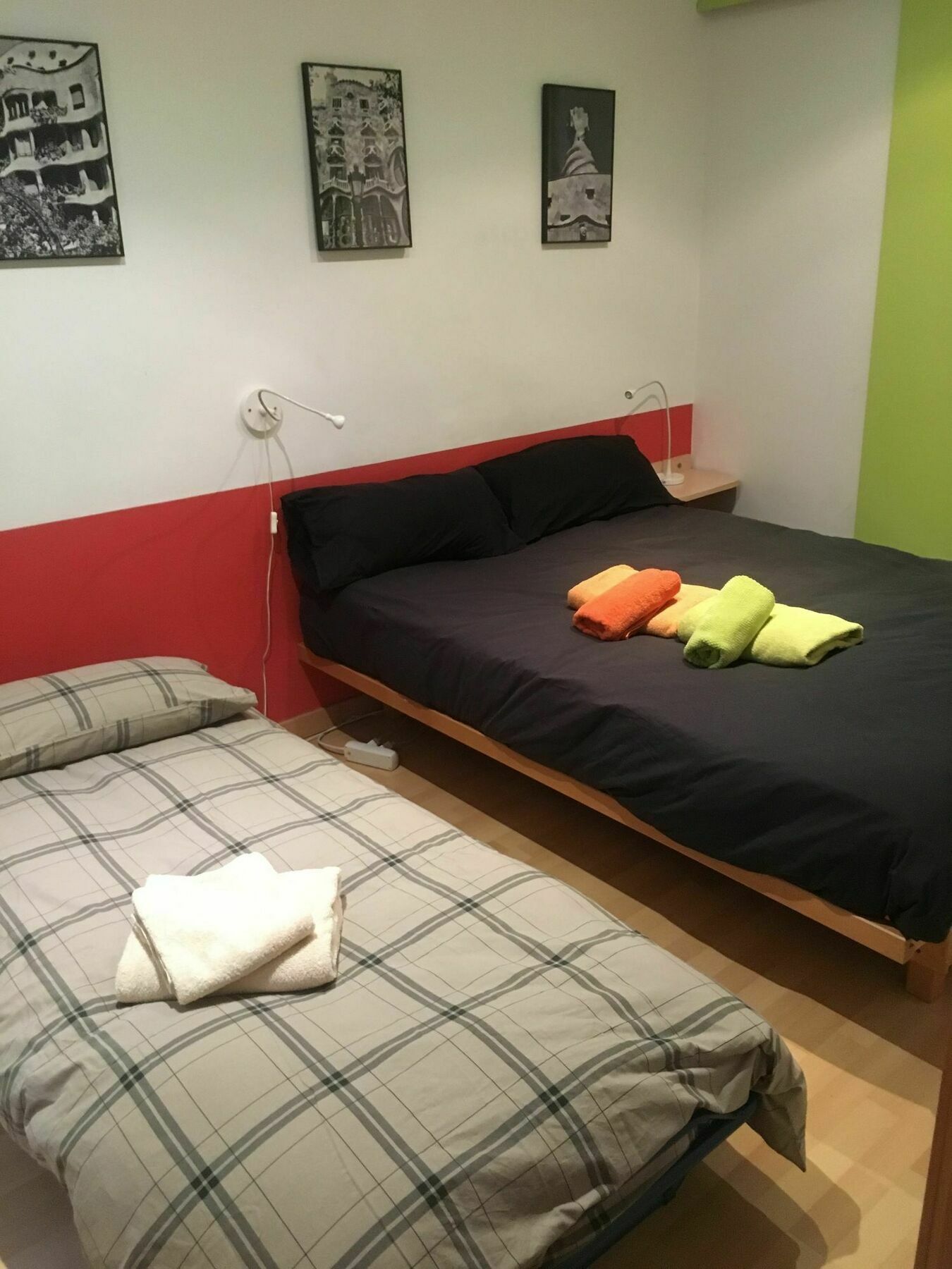La Casa De Laura Nisia B&B 巴塞罗那 外观 照片